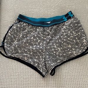 Under Armour lined running shorts